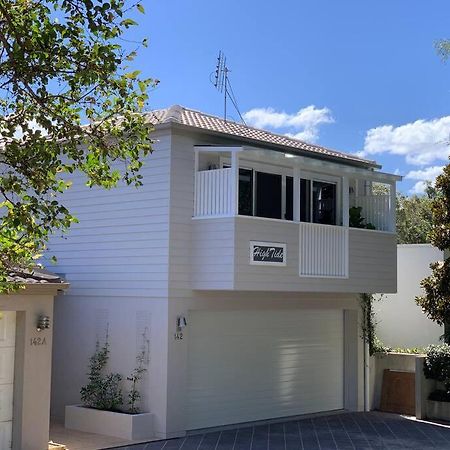 Hightide- Luxury Apartment, Almost On The Beach. Corlette Exterior photo