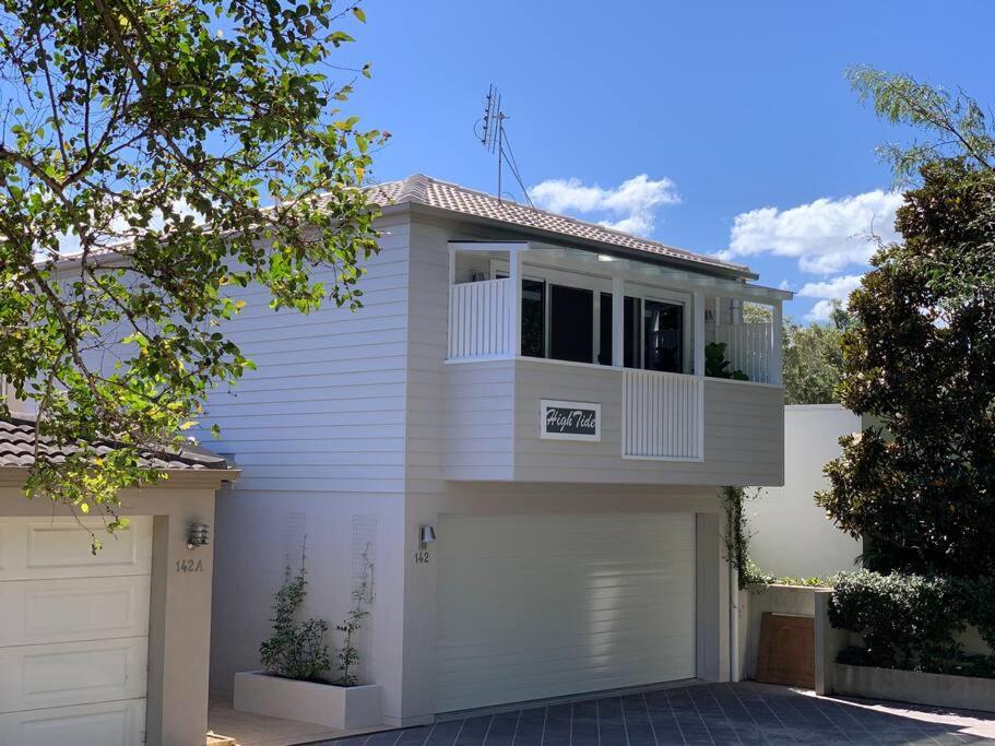 Hightide- Luxury Apartment, Almost On The Beach. Corlette Exterior photo